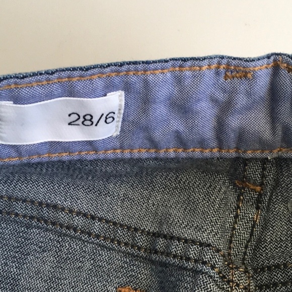 Gap brand Womans Size 6 Jean skirt size 28 / size 6 - Picture 4 of 10